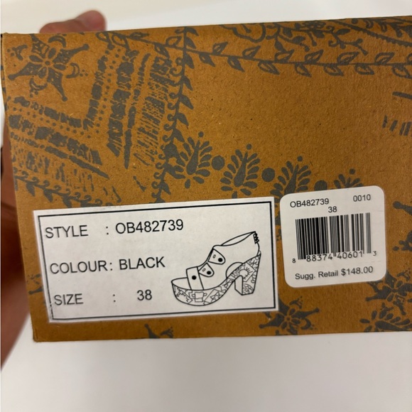 Free People Brown Leather Ankle Boots. Size 38 - Picture 7 of 8